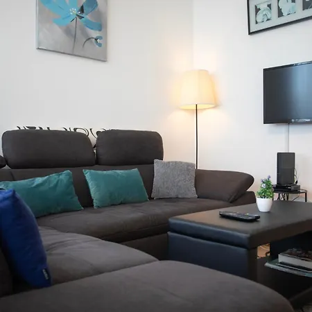 Fuseta 2bedroom Seaviews * מונקאראפאצ'ו